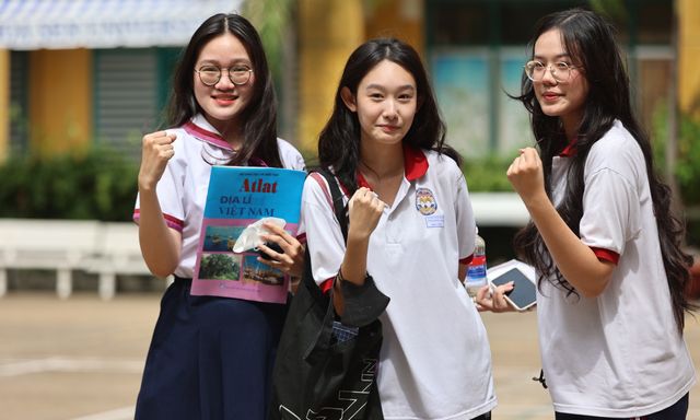 CẬP NHẬT: Top 10 địa phương có điểm trung bình cao nhất theo từng môn thi tốt nghiệp THPT 2025