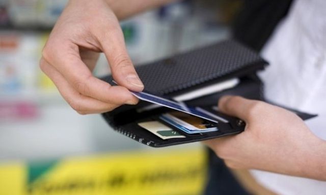 Ngân hàng cảnh báo về hành vi có thể bị phạt đến 100 triệu đồng, thậm chí đi tù 7 năm