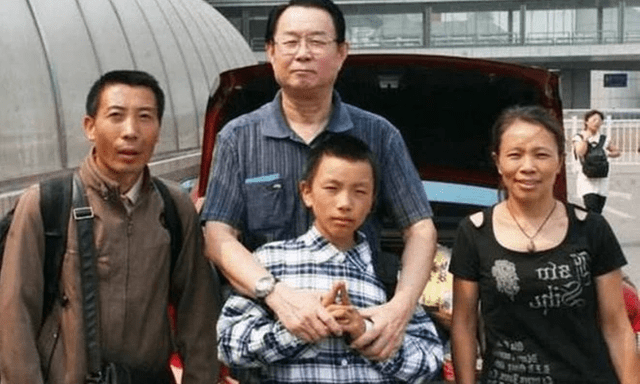 Sau cú trượt dài vì nghiện game, cuộc sống của thần đồng 13 tuổi đỗ đại học năm ấy giờ ra sao?