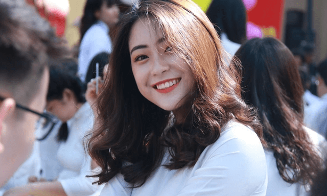 Thứ tiếng được nói nhiều thứ 5 thế giới, chữ viết như tranh vẽ: Chỉ 1 trường ở Việt Nam đào tạo nhưng thu nhập lên tới 70 triệu/tháng