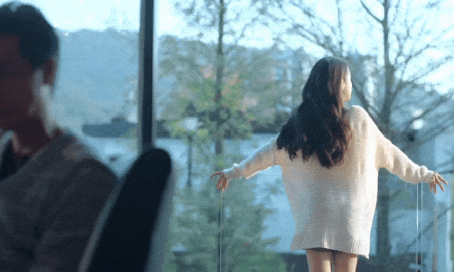 Nữ thần cưới ông chủ công ty thiết bị lặn: Bị nhà chồng coi như người ở, sống khổ còn hơn chữ khổ