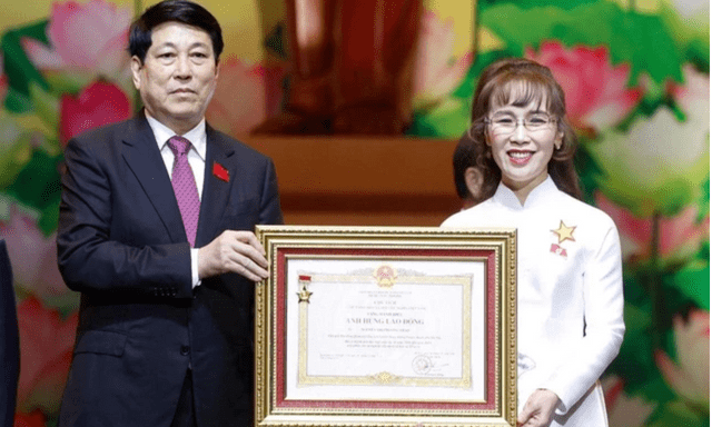 Tỷ phú Nguyễn Thị Phương Thảo được phong danh hiệu Anh hùng Lao động