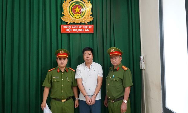 Nguyễn Trung Thế Lữ bị Công an TP.HCM bắt theo cách không ngờ