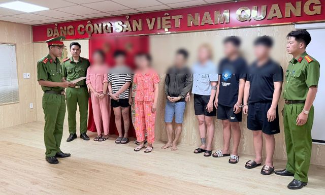 Kiểm tra 4 cơ sở massage ở Bùi Viện, Đề Thám, Phạm Ngũ Lão, phát hiện 