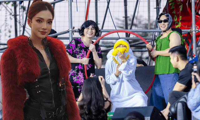 Giải nhất 20 triệu đồng, nhân viên một công ty ở TP.HCM thức đến 1-2h sáng tập văn nghệ cuối năm