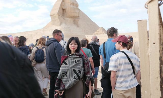 Nàng thơ Việt tốn 100 triệu đồng sang Ai Cập nhưng lại bị cấm cửa vào Kim Tự Tháp chỉ vì một lỗi sơ đẳng đến khó tin