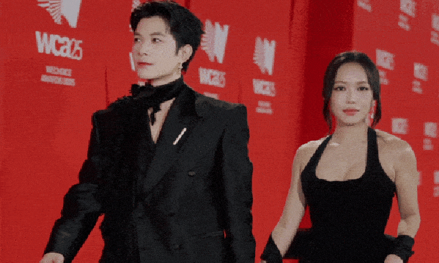 Anh Tú và Diệu Nhi không rời nửa bước tại thảm đỏ WeChoice Awadrs, gấp đôi visual hoá ra là thế này! 