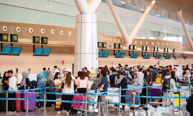 Tin vui cho cả nước: Hành khách chỉ tốn 10 phút để làm thủ tục bay thần tốc tại ga T3 dịp cao điểm Tết