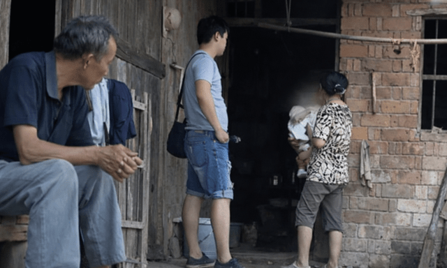 Từng học tiến sĩ đại học top đầu, 37 tuổi lại về quê ăn bám: Bi kịch của một gia đình có 