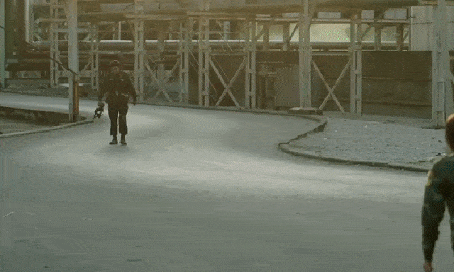 Lần đầu có phim Việt được khen hay hơn cả Hậu Duệ Mặt Trời, nam chính đẹp mê mẩn còn diễn bằng mắt cực đỉnh