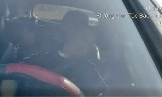 Phạt 13 triệu đồng với tài xế dừng xe dải dừng khẩn cấp trên cao tốc Vĩnh Hảo - Phan Thiết để ngủ