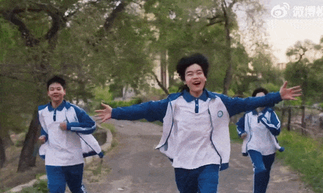 Quên Trục Ngọc đi, đây mới là phim Trung Quốc hay nhất lúc này: 4 nữ chính mặt đẹp diễn đỉnh, đảm bảo xem là nghiện