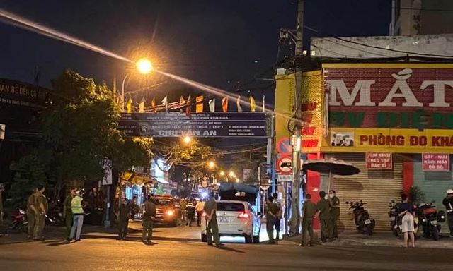 Hàng xóm kể lại khoảnh khắc ám ảnh vụ cháy quán cơm khiến 2 mẹ con tử vong ở TP.HCM