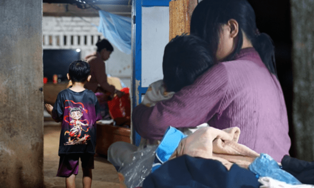 Mẹ của 4 em nhỏ ở Lâm Đồng lên tiếng: “Họ hàng không ưa nên tôi không dám về. Ai nói sao thì nói”