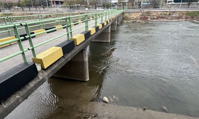 Vụ vali chứa thi thể ở trung tâm thành phố: Bắt giữ con gái và con rể nạn nhân