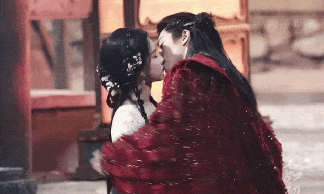 Phim Trung Quốc gây bão với cảnh 18+ siêu cháy: Nữ chính quyến rũ mê hồn, đẹp đến mức dán mắt vào màn hình