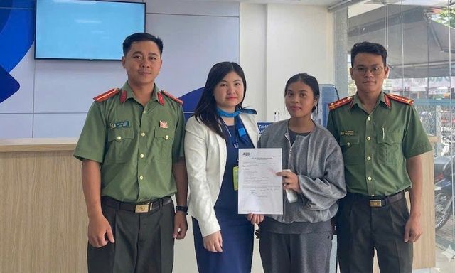 Người phụ nữ ở Hưng Yên chuyển nhầm gần 500 triệu, liên hệ lấy lại không được: Công an vào cuộc, “lộ” rõ chân tướng