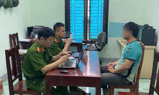 Thấy con gái SN 2012 trở về với sắc mặt nhợt nhạt, người cha gặng hỏi mới biết sự thật đau lòng: Công an triệu tập thanh niên SN 2000 lên trụ sở