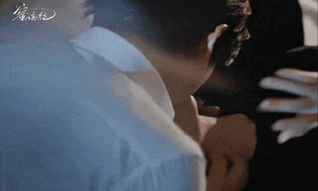 Ai thích drama đừng bỏ qua phim Trung Quốc này: Tổng tài yêu lao công cuốn vô cùng tận, chiếu 1 ngày đạt 5 tỷ view