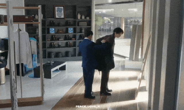 Đây chính là mỹ nam mặc đẹp nhất Hàn Quốc 2026, hút 15 triệu view nhờ visual chuẩn sách giáo khoa thời trang