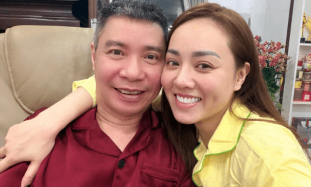 Đều đặn gắn link suốt 3 tháng, đây là số tiền vợ NS Công Lý kiếm được 