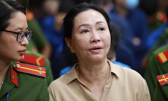 Tổ chức đấu giá 2 chiếc túi Hermes của bà Trương Mỹ Lan: Giá khởi điểm hơn 4 tỷ đồng