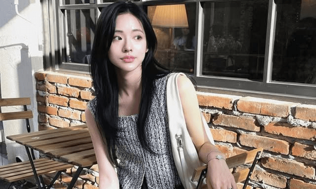 Đi làm cả tháng chỉ vui mỗi ngày nhận lương, 5 ngày sau lại buồn vì hết tiền: Hãy nói tôi không cô đơn đi?!