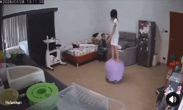 Chỉ vài giây trong đoạn camera này cũng khiến nhiều phụ huynh 