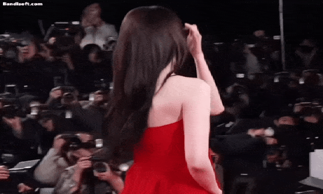 Khó tin mỹ nhân casting phim thôi mà viral toàn thế giới: Gương mặt của 1 thiên thần, sức hút không thể chối từ