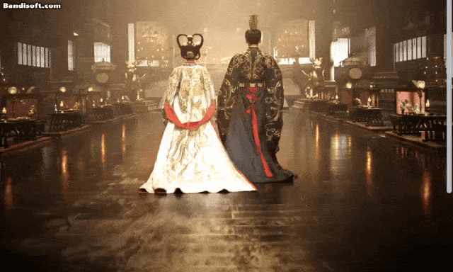 Ở đâu ra phim Trung Quốc nồng nặc mùi nguy hiểm: Dàn nhân vật nhìn ai cũng mưu mô, hoàng thượng hoàng hậu đẹp mê đắm