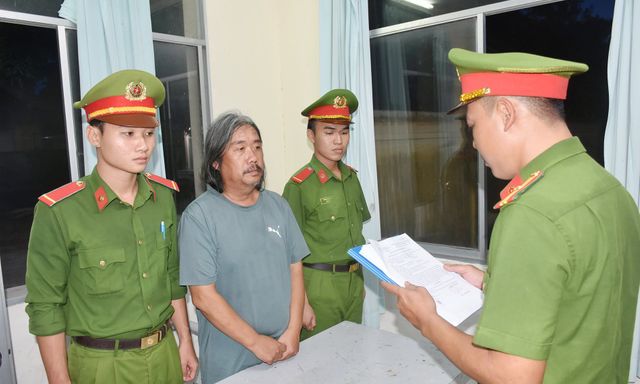 Vụ đốt công ty làm cha ruột và 1 người phụ nữ tử vong: Bắt Trần Ngọc Lynh 53 tuổi 