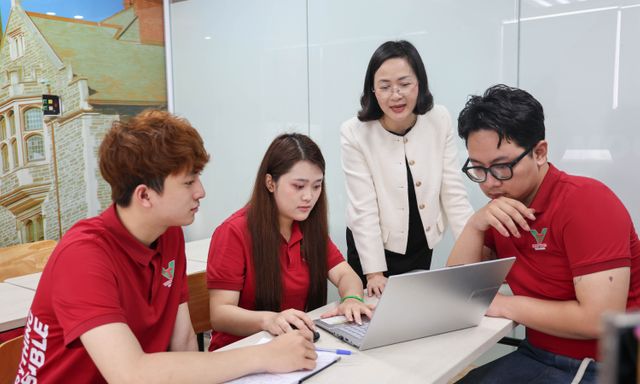 Giỏi công nghệ, biết code thôi chưa đủ: Vì sao thời AI cần những công dân số tử tế?