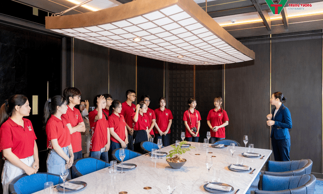 Trường đại học đáng học không phải nơi 