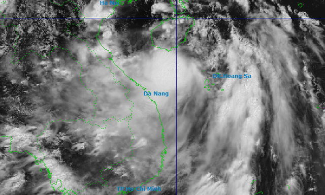 Bão số 1 Maysak giật cấp 11 đang tiến vào vịnh Bắc Bộ, 11 tỉnh thành khẩn trương ứng phó
