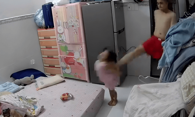 Bắt giữ đối tương đánh đập con gái riêng 3 tuổi của vợ hờ ở TP.HCM 