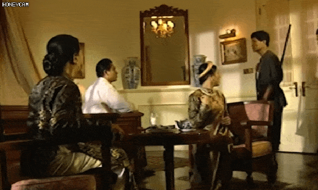 Người duy nhất đóng cả 2 bộ phim về Nam Phương Hoàng hậu: Thần thái ngút ngàn như hoàng tộc thật sự