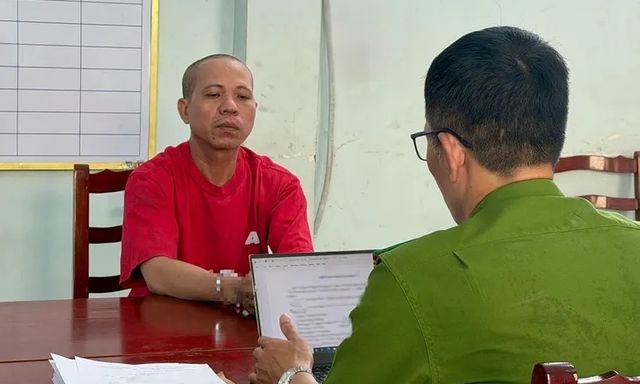 Thực nghiệm hiện trường vụ chồng phân xác vợ, phi tang xuống sông ở TP.HCM