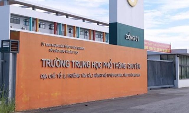 Vụ án vi phạm tại điểm thi Trường THPT Chuyên Tuyên Quang: Giáo viên Ngữ Văn đầu thú, số bị can tăng lên 27
