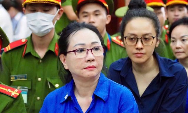Đem đấu giá bộ trang sức kim cương 25 tỷ của bà Trương Mỹ Lan: Mất hết hóa đơn nhưng món đắt nhất giá 9,4 tỷ