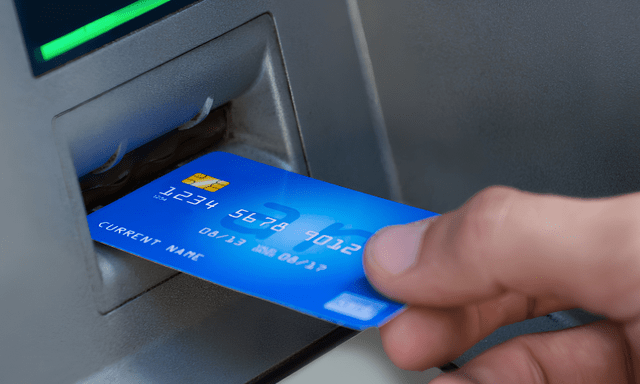 Vì sao thẻ ATM có thời hạn lên tới 10 năm?