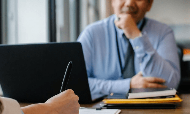 Ứng viên độc thoại trong buổi phỏng vấn, nói gì mà CEO nghe xong “bắt” đi làm luôn?