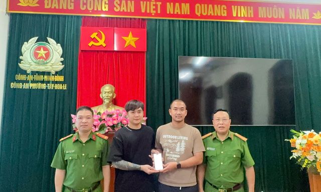 Công an xác minh giao dịch 700.000.000 đồng vào tài khoản VIB của thanh niên SN 2002: Anh Nguyễn Bá Mạnh được mời lên làm việc