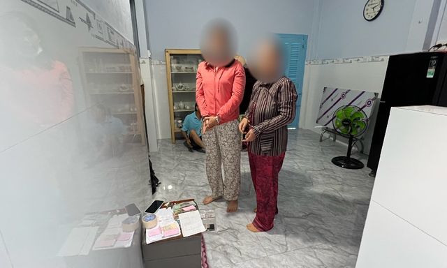 Lâm Đồng: Bắt quả tang mẹ chồng và con dâu ghi lô đề tại nhà