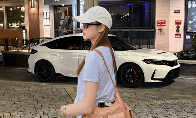 Cặp vợ chồng mua ô tô cũ 156,5 triệu: Nuôi xe tốn gấp 3 lần đi taxi