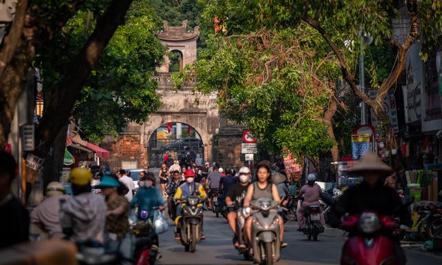 Từ đêm nay, không khí lạnh tràn về miền Bắc, thời tiết Hà Nội ra sao?