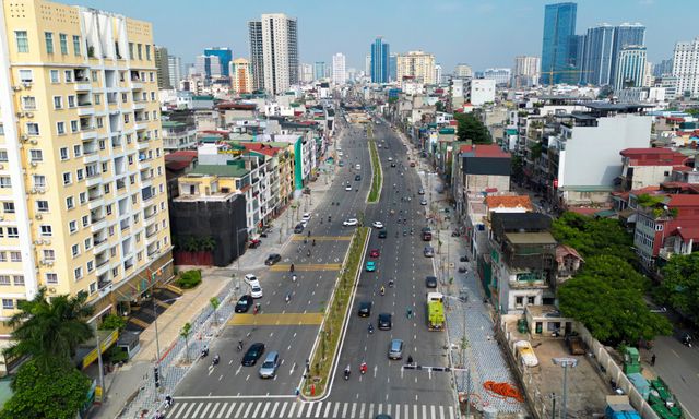 Một tuần sau thông xe, đoạn đường hơn 2,2km, vốn hơn 7.200 tỷ đồng ở trung tâm Hà Nội giờ ra sao? 