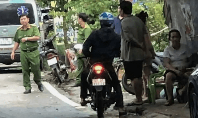 TP.HCM: Bắt nam thanh niên cầm dao tấn công cả gia đình vợ, 4 người thương vong