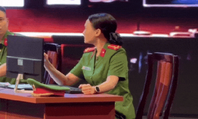 Mỹ nhân Vbiz bị cả nước nhầm là Thượng uý: 10 tuổi đã là thần đồng, biến mất 6 năm trở lại quá đỉnh