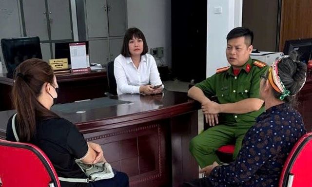 Người phụ nữ ở Hải Phòng rút 182 triệu đồng chuyển khoản cho “John Fred”, nhân viên Agribank lập tức trình báo công an