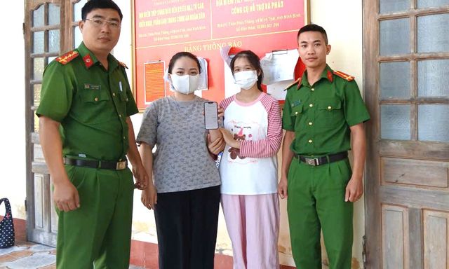 Chị Trần Minh Thuỷ chuyển khoản 499.999.999 triệu đồng vào tài khoản của Phạm Thị Ánh SN 1997: Công an xác minh, rà soát giao dịch